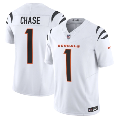 Men's Cincinnati Bengals Ja'Marr Chase White Vapor F.U.S.E. Limited Jersey 01