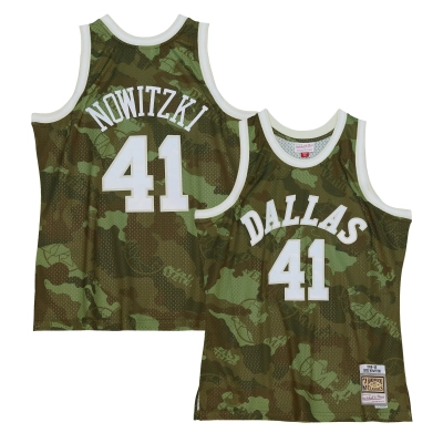 Men's Dallas Mavericks Dirk Nowitzki Camo Hardwood Classics 1998/99 Ghost Green Swingman Jersey 01