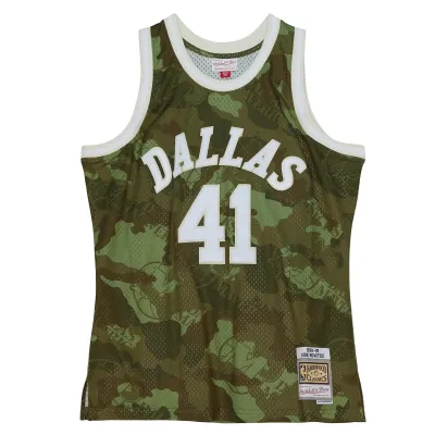 Men's Dallas Mavericks Dirk Nowitzki Camo Hardwood Classics 1998/99 Ghost Green Swingman Jersey 02