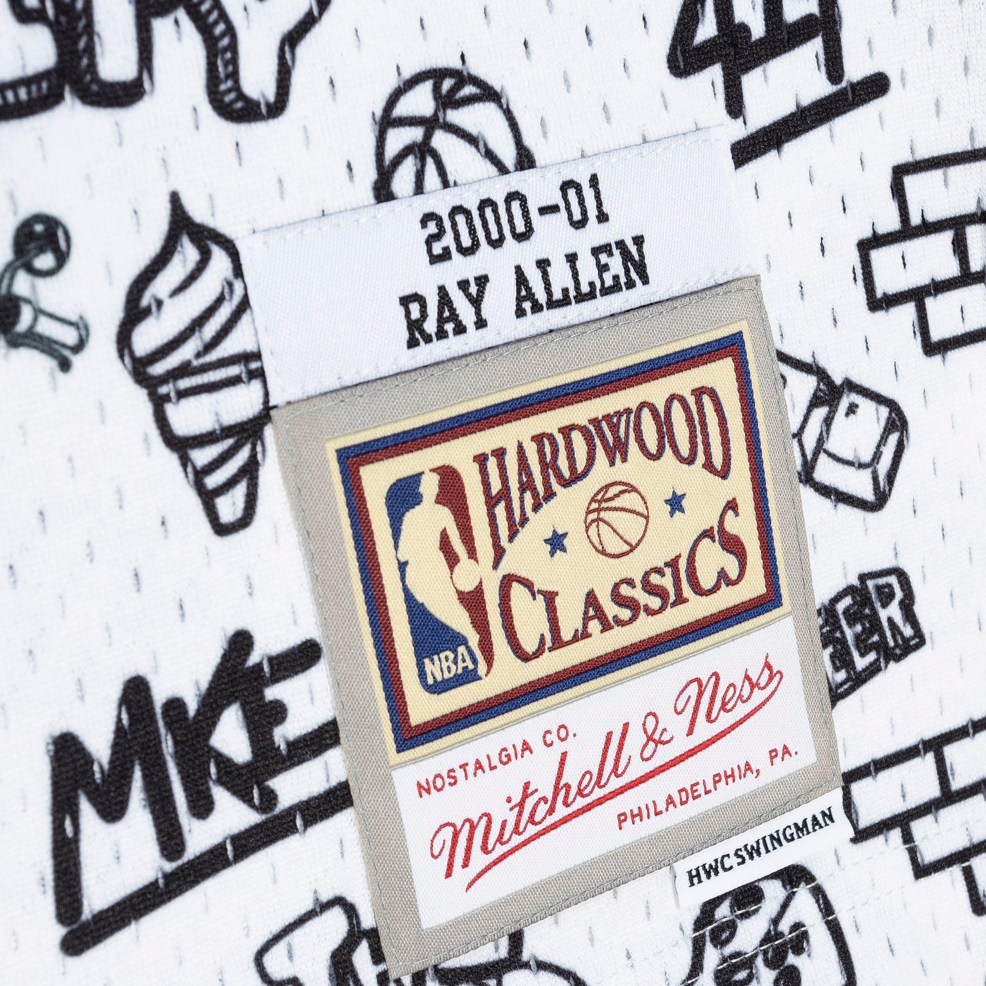 Men's Milwaukee Bucks Ray Allen White 2000/01 Swingman Jersey