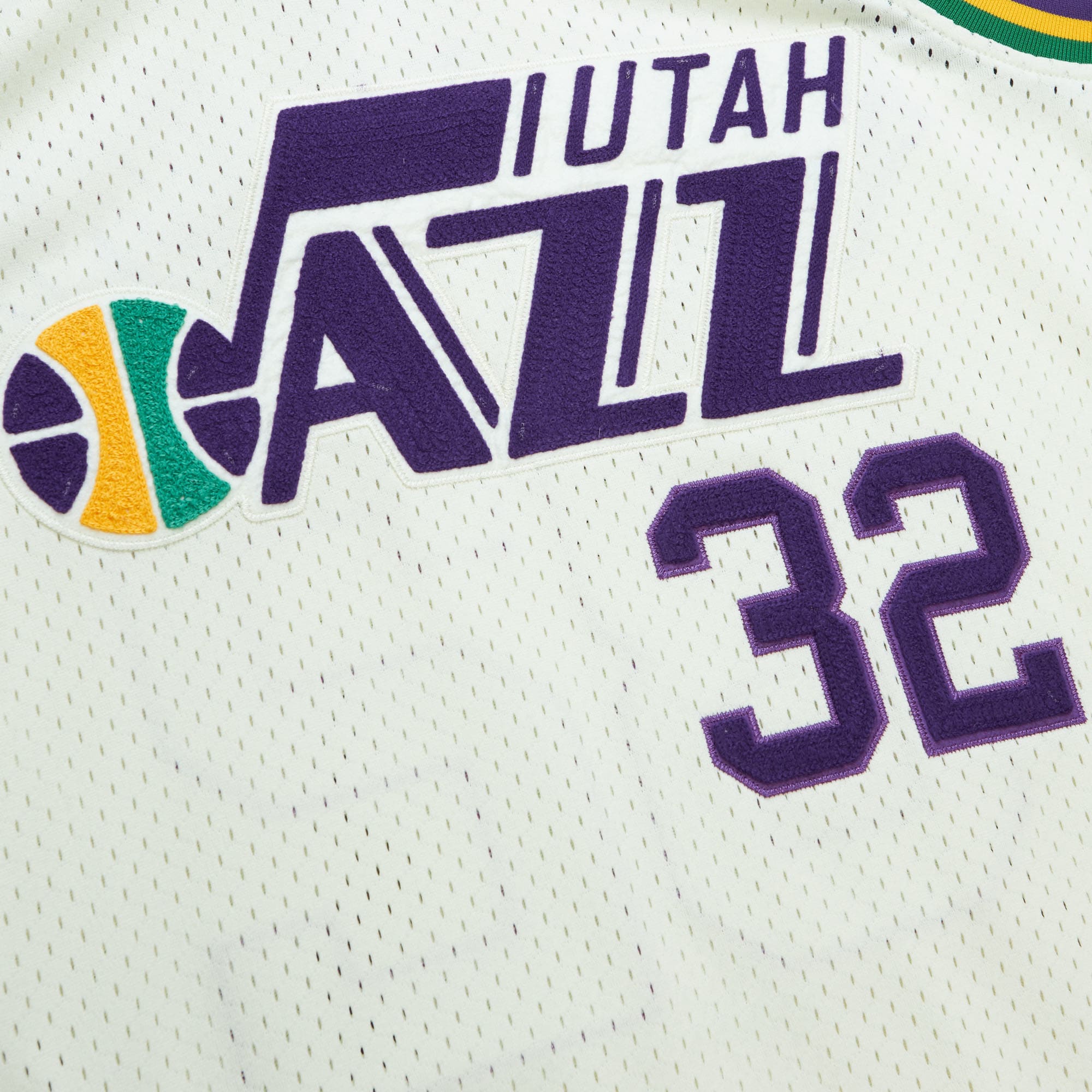 Men's Utah Jazz Karl Malone Cream Chainstitch Swingman Jersey
