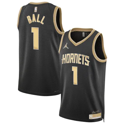 Unisex Charlotte Hornets LaMelo Ball Black Select Series Swingman Jersey 01