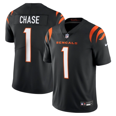 Men's Cincinnati Bengals Ja'Marr Chase Black Vapor Untouchable Limited Jersey 01