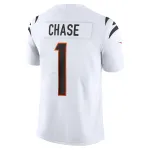 Men's Cincinnati Bengals Ja'Marr Chase White Vapor Untouchable Limited Jersey