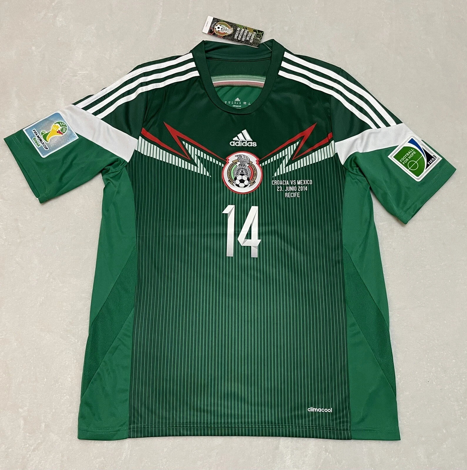 ADIDAS MEXICO CHICHARITO FIFA WORLD CUP BRASIL 2014 SIZE MEDIUM USA CHIVAS
