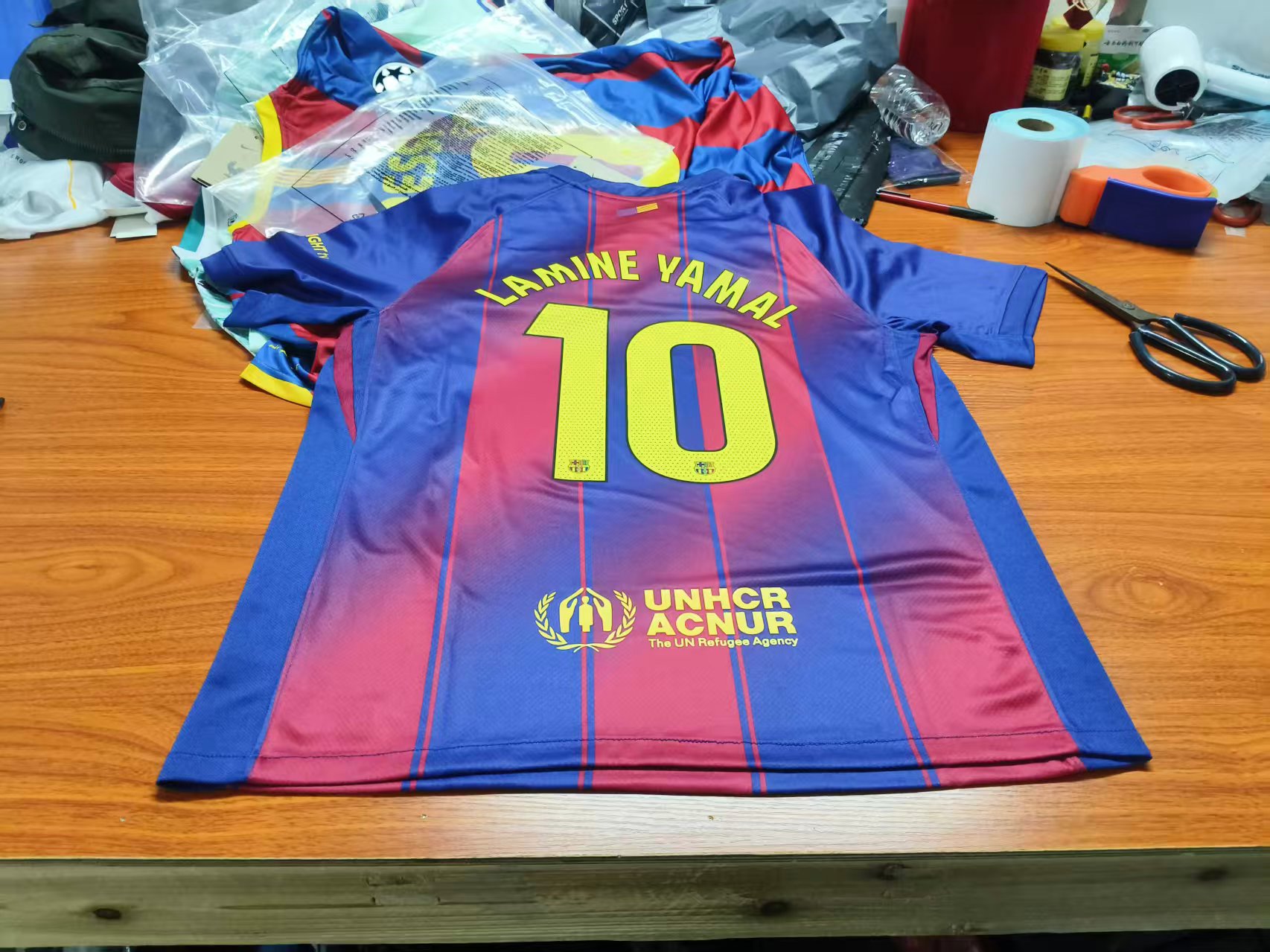 Lamine Yamal #19 Barcelona Soccer Jersey Home and Away 25/26