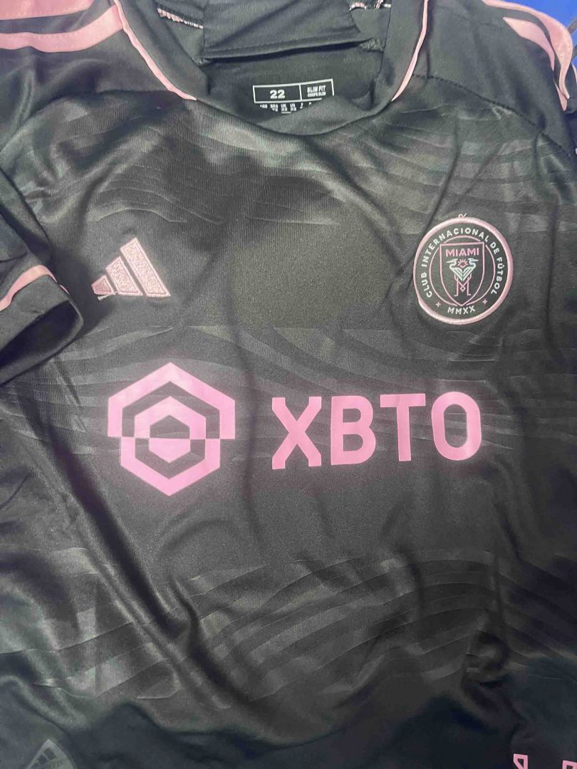 Lionel Messi Inter Miami CF 2024 Replica Player Soccer Jersey review ljfdfh