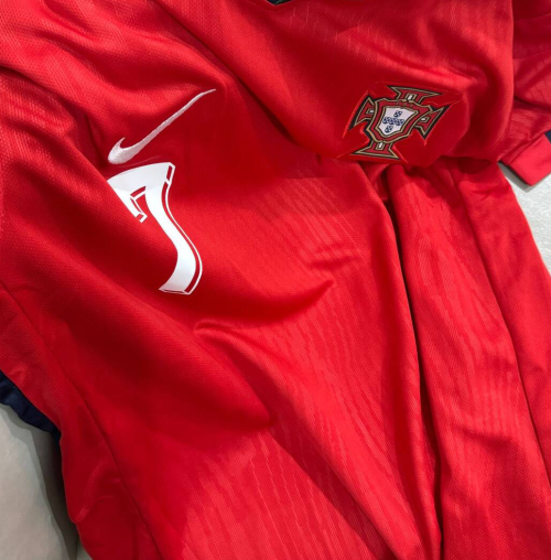 Cristiano Ronaldo Portugal 24/25 Home Jersey review 