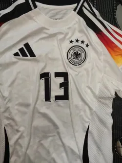 Thomas Müller Germany 24/25 Home Jersey review JRdsw