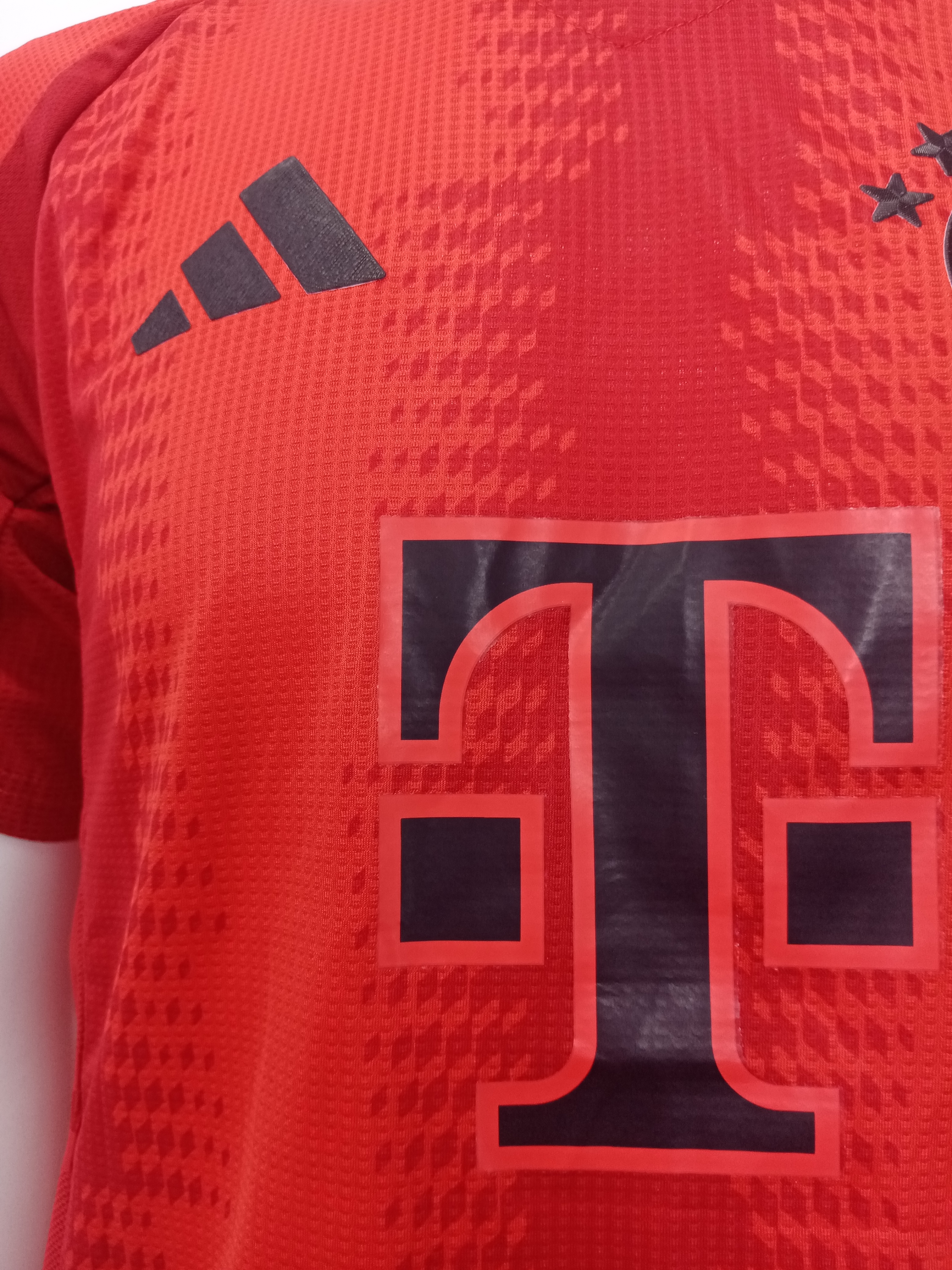 Joshua Kimmich Bayern Munich 24/25 Player Home Jersey review Jahw 03