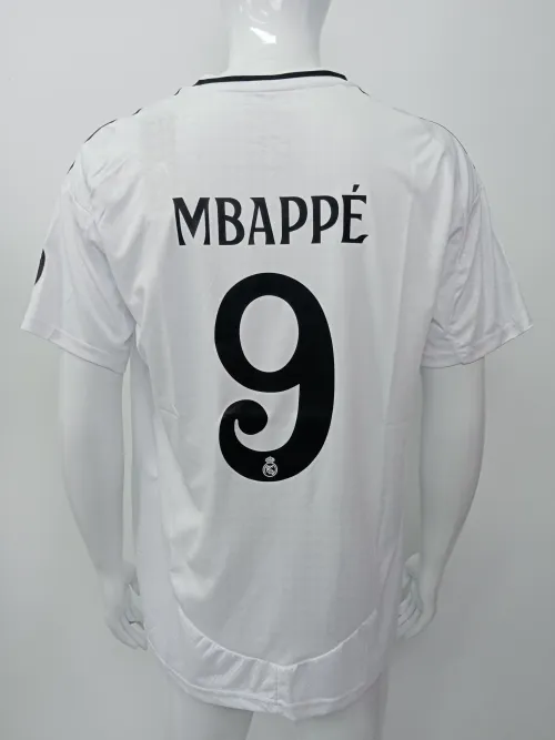 Kylian Mbappé Real Madrid 24/25 Replica Home Jersey review 