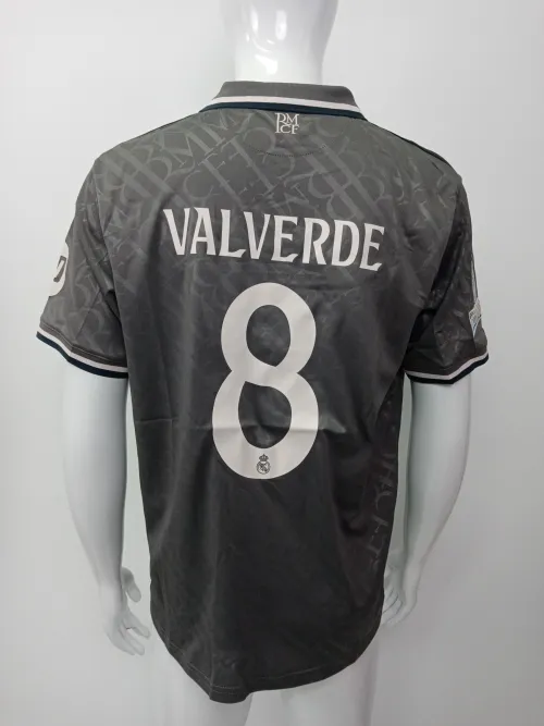 Federico Valverde Real Madrid 24/25 Third Jersey review 