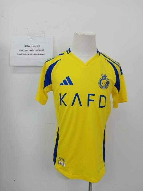 Cristiano Ronaldo Al Nassr 24/25 Player Home Jersey review 