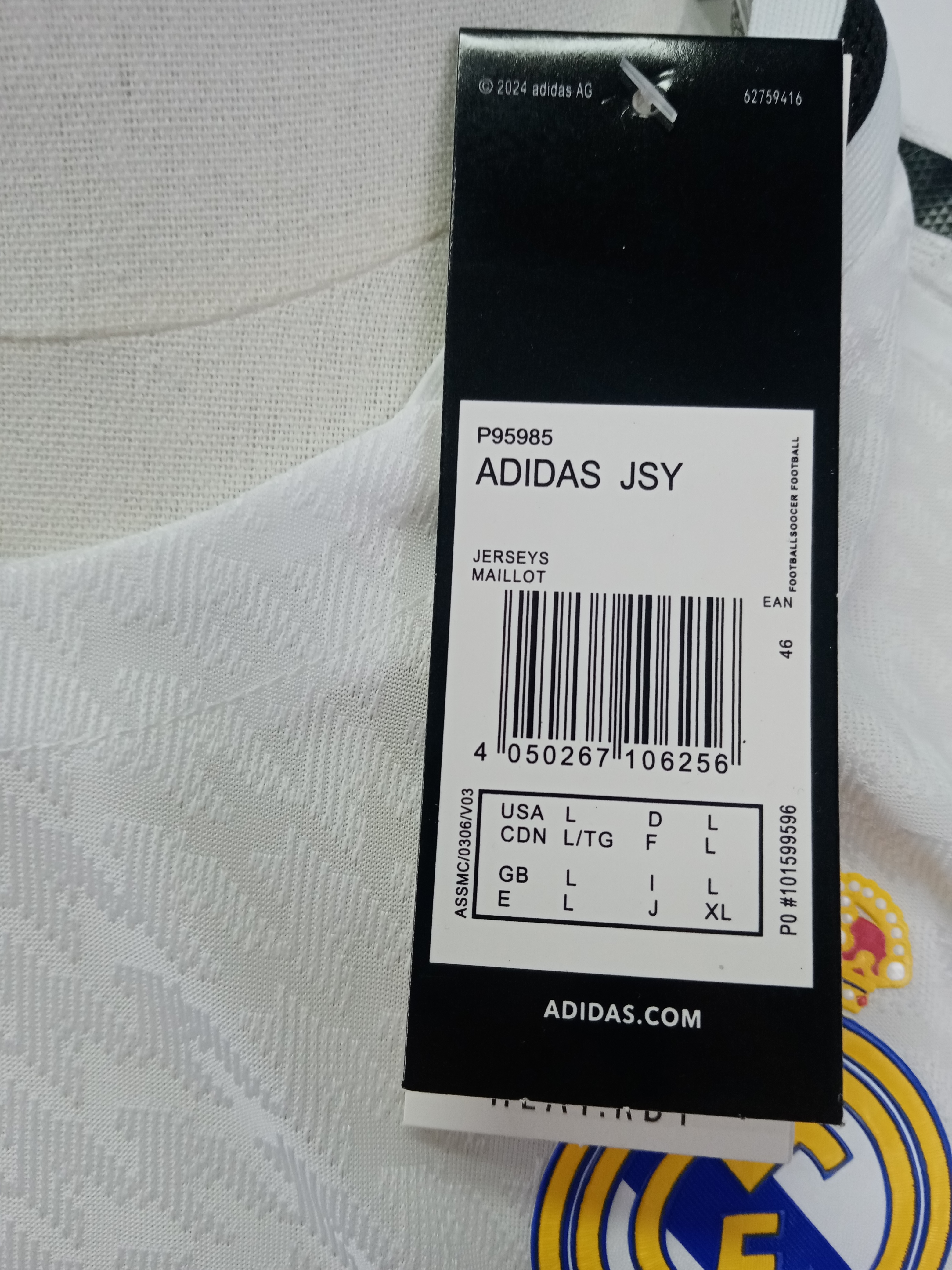 Vinicius Jr. Real Madrid 24/25 Player Home Jersey review JFhr 02