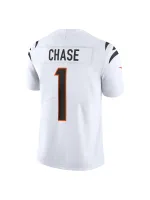Men's Cincinnati Bengals Ja'Marr Chase Nike White Vapor Untouchable Limited Jersey