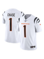 Men's Cincinnati Bengals Ja'Marr Chase Nike White Vapor Untouchable Limited Jersey