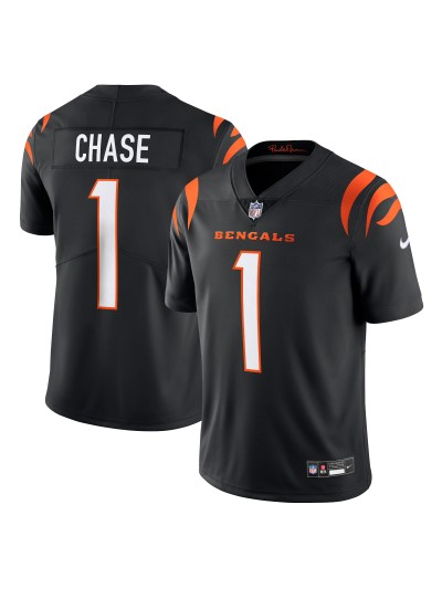 Men's Cincinnati Bengals Ja'Marr Chase Nike Black Vapor Untouchable Limited Jersey 01