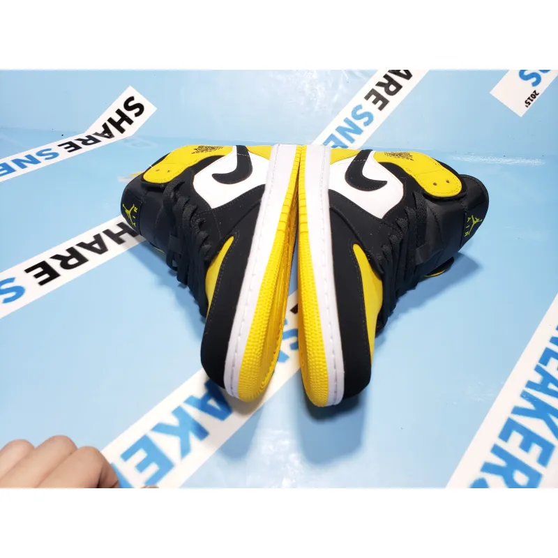 POP  Jordan 1 Mid Yellow Toe Black, 852542-071