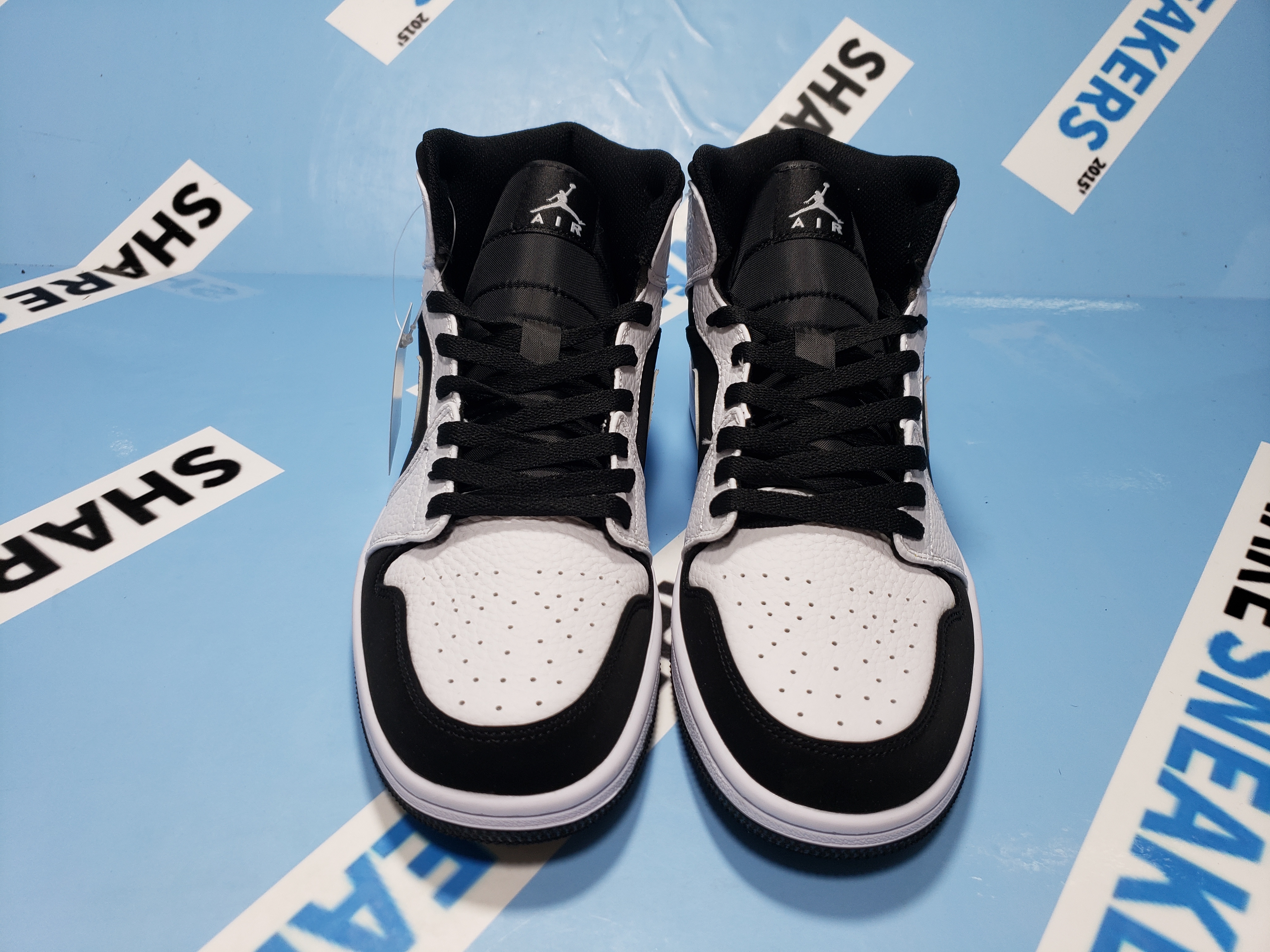 POP  Jordan 1 Mid White Black,  554724-113