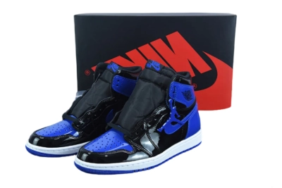 PKGoden JORDAN 1 HIGH OG “PATENT ROYAL” , 555088-404 01