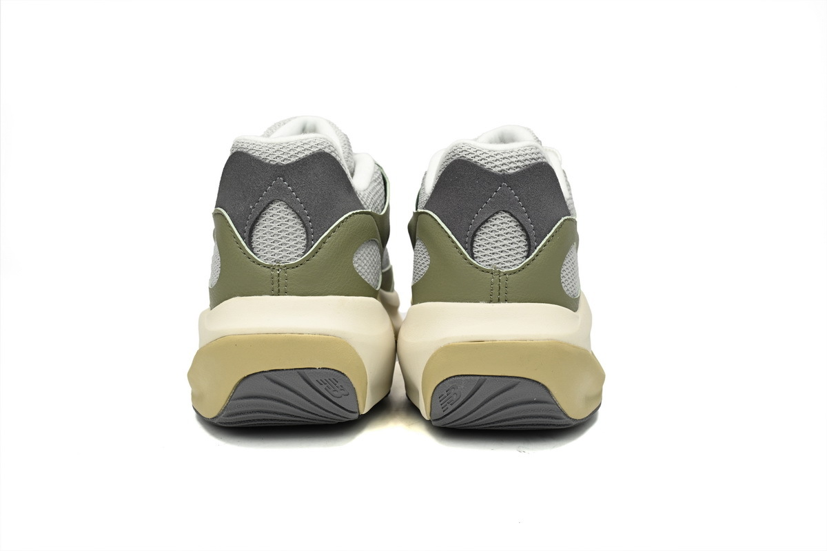 POP  UWRPDMMA AURALEE x New Balance Grey Army Green