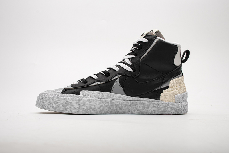 PK God Blazer Mid sacai Black Grey, BV0072-002 the best replica sneaker 
