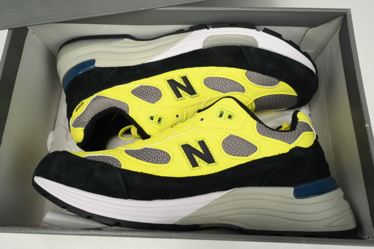 POP  New Balance 992 Black And Yellow M992FG