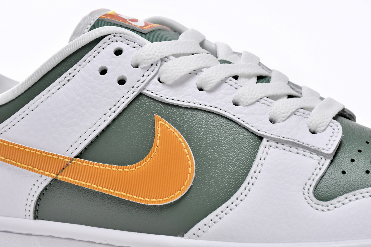 PKGoden  Dunk Low SE NY vs. NY,DN2489-300