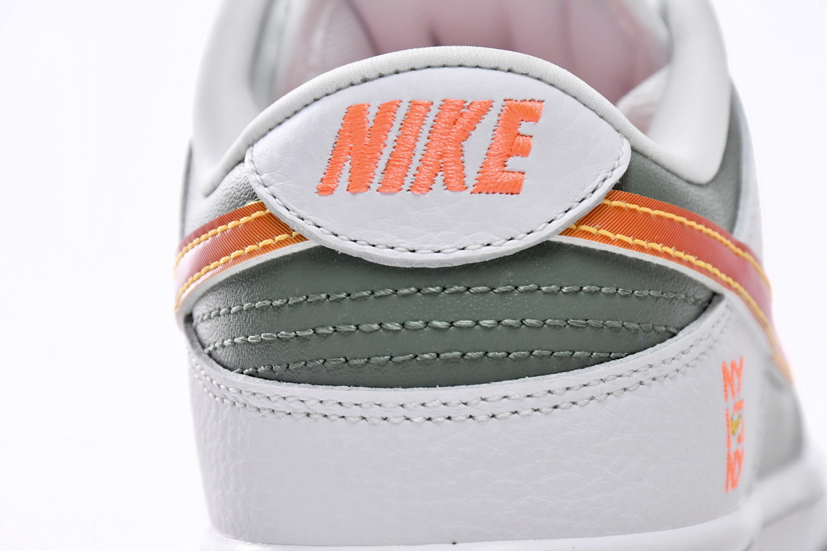 PKGoden  Dunk Low SE NY vs. NY,DN2489-300