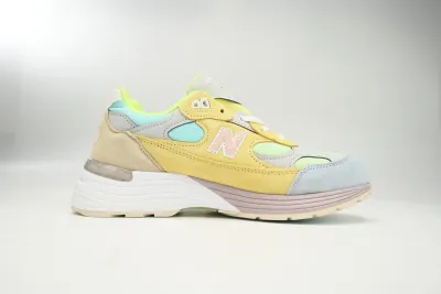 POP  New Balance 992 Yellow Beige M992AB 02