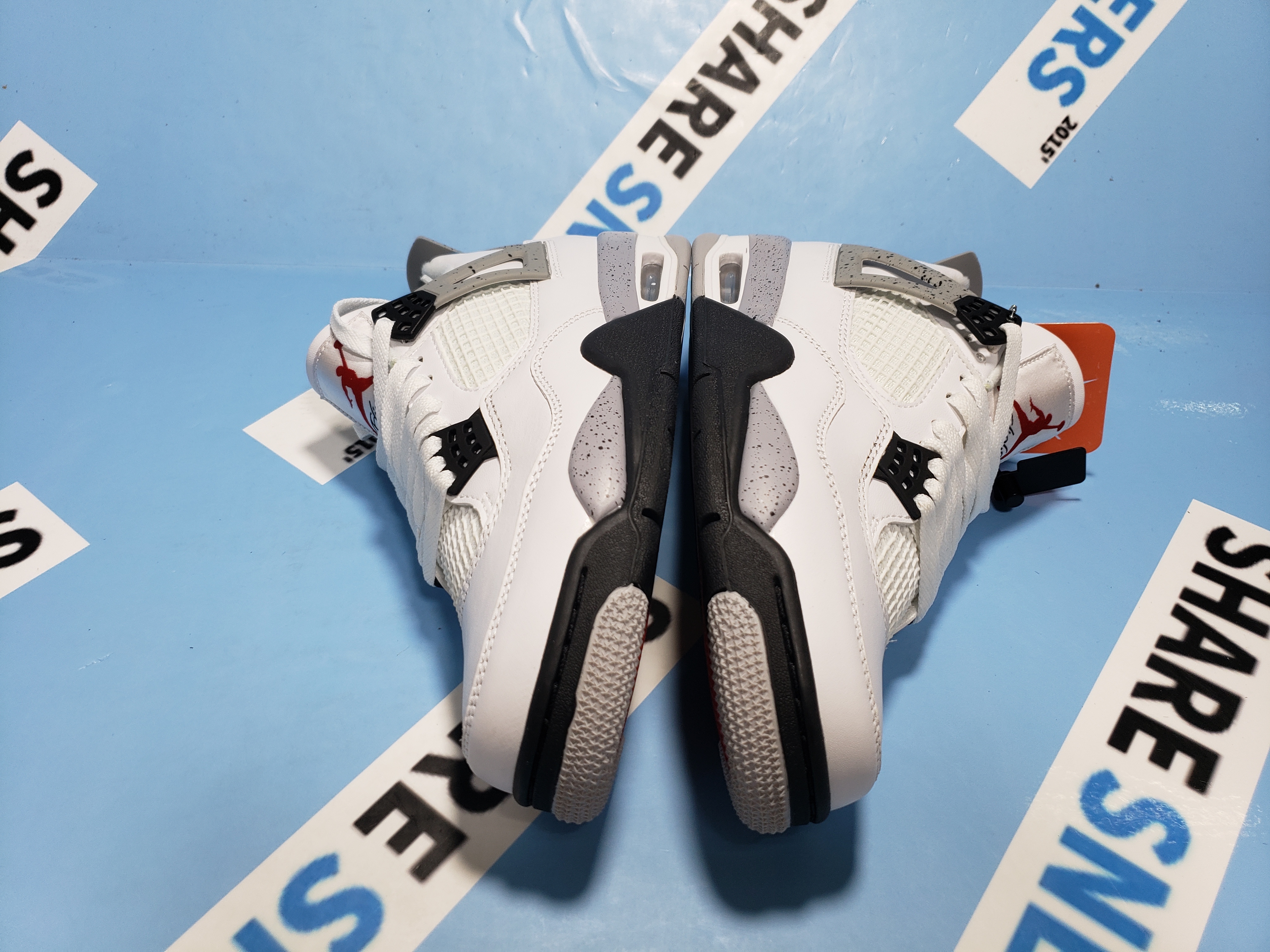 PKGoden Jordan 4 Retro White Cement, 840606-192
