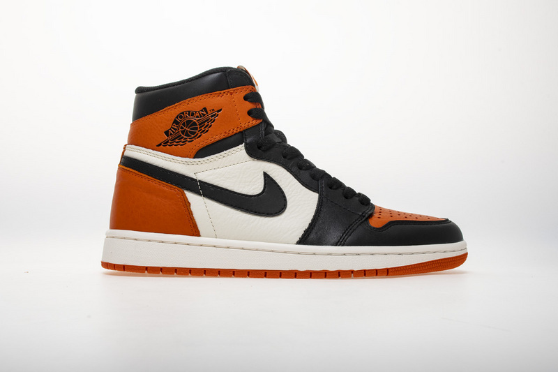BootsMasterLin Jordan 1 Retro Shattered Backboard,555088-005 the best replica sneaker 