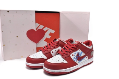 PKGoden  SB Dunk Low UNLV,  DD1391-002 01