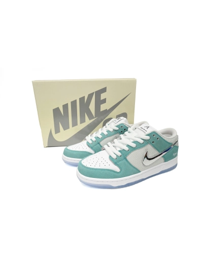PKGoden  SB Dunk Low April Skateboards, FD2562-400 01