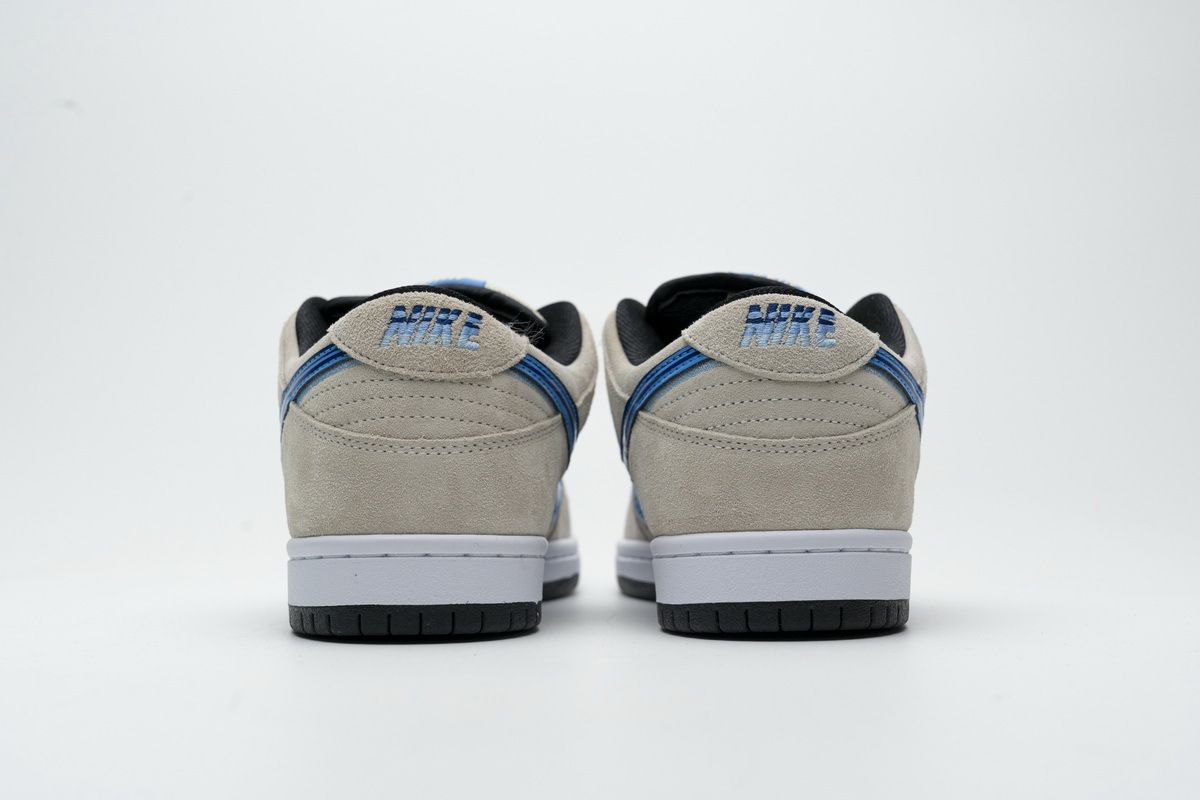 BootsMasterLin Dunk SB Low Truck It,  CT6688-200 the best replica sneaker 