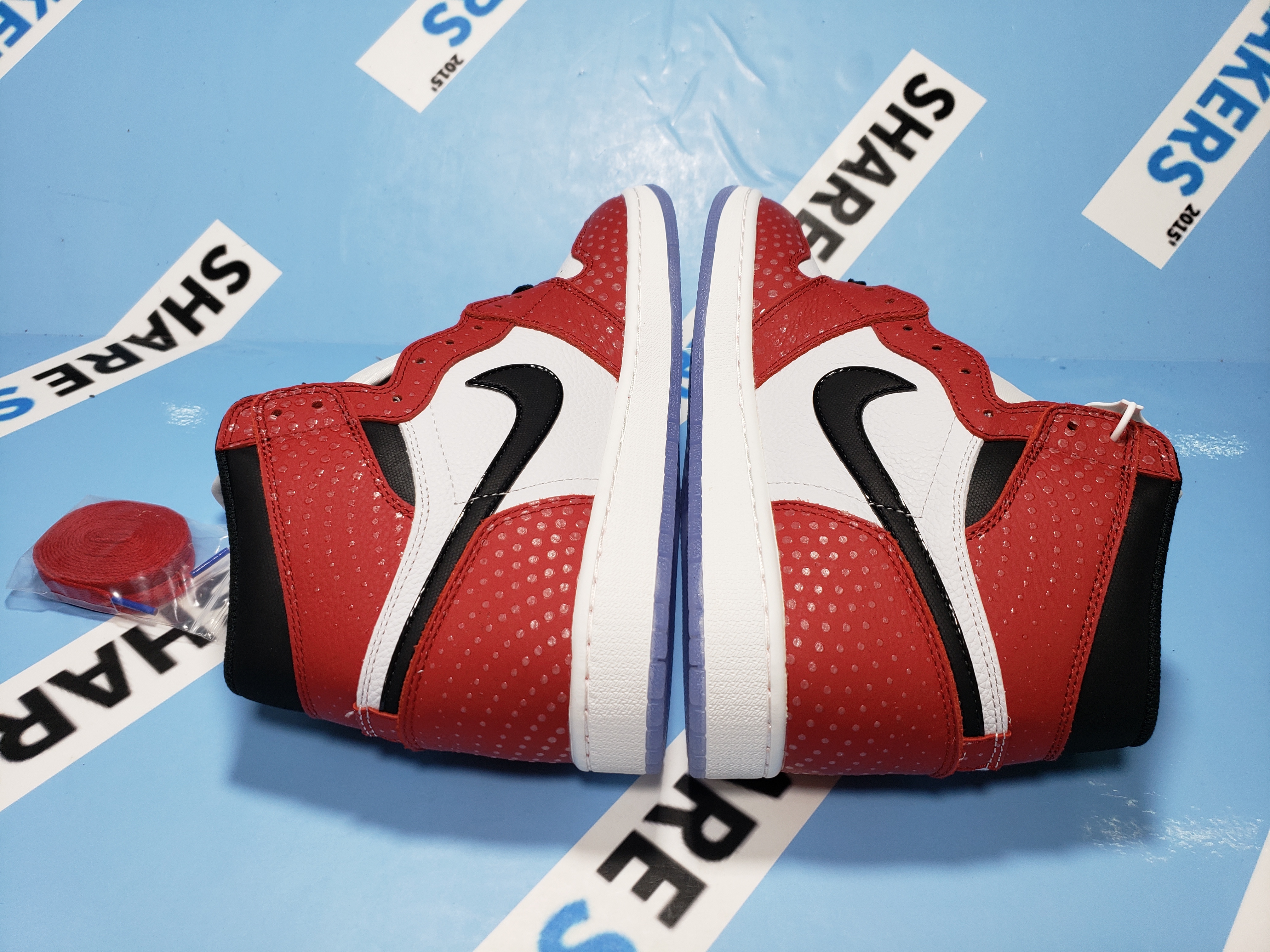 PKGoden  Air Jordan 1  Retro High Spider-Man Origin Story, 555088-602