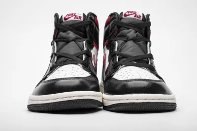 PKGoden  Air Jordan 1 Retro High Black Gym Red, 555088-061 02