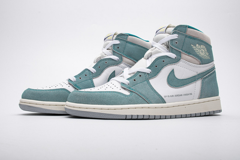 PK God Air Jordan 1 Retro High Turbo Green,  555088-311 the best replica sneaker 