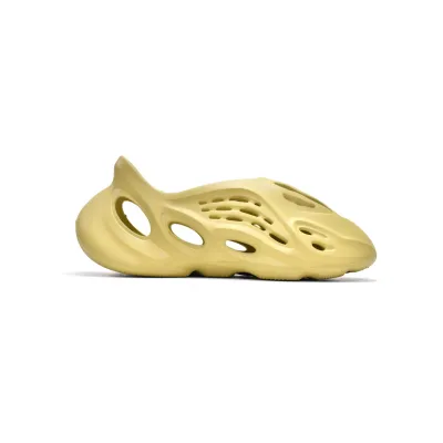 POP  Yeezy Foam Runner Sulfur, GV6775 02