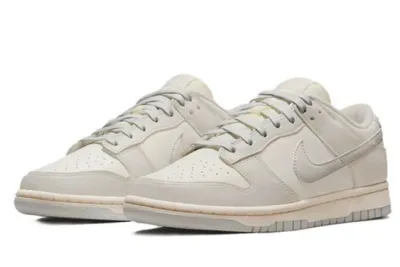 PKGoden  Dunk SB Low Sail Light Bone, DD1503-107 01