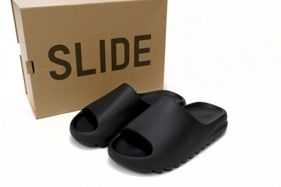 POP adidas Yeezy Slide Onyx, HQ6448 02