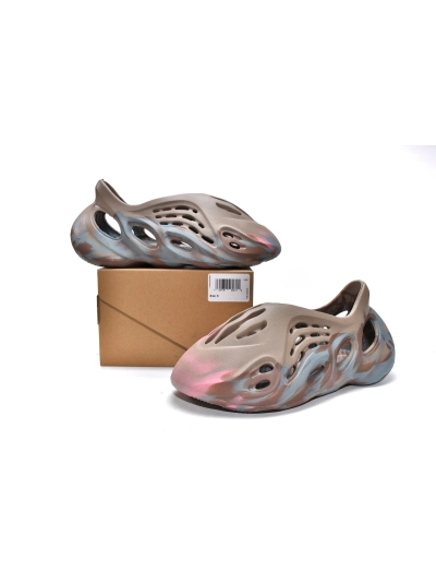 POP  Yeezy Foam RNNR MX Sand Grey, GY3969 02