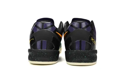 PKGoden  Kobe 8 Easter 555035-302 02