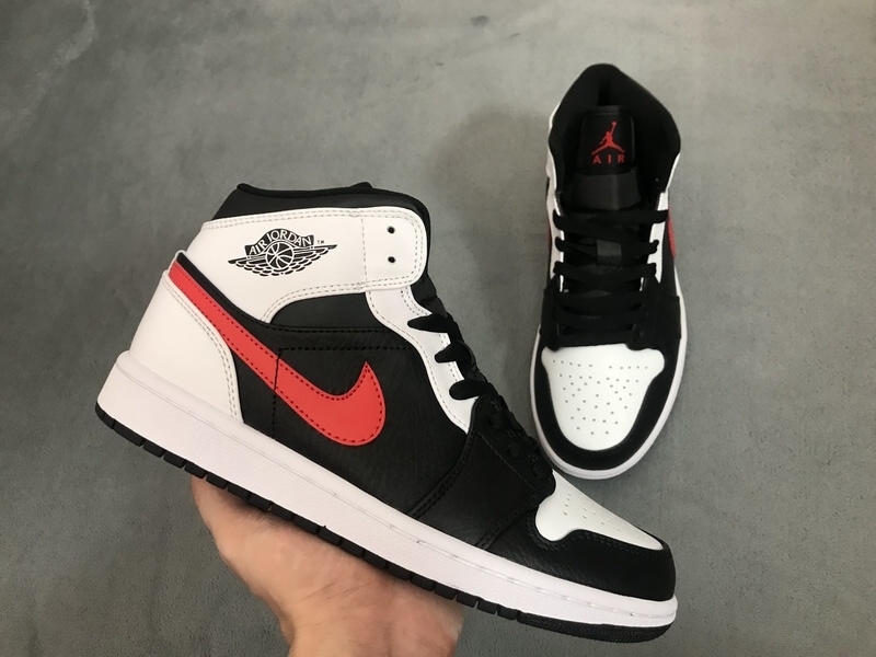 POP  Jordan 1 Mid White Shadow, 554724-075