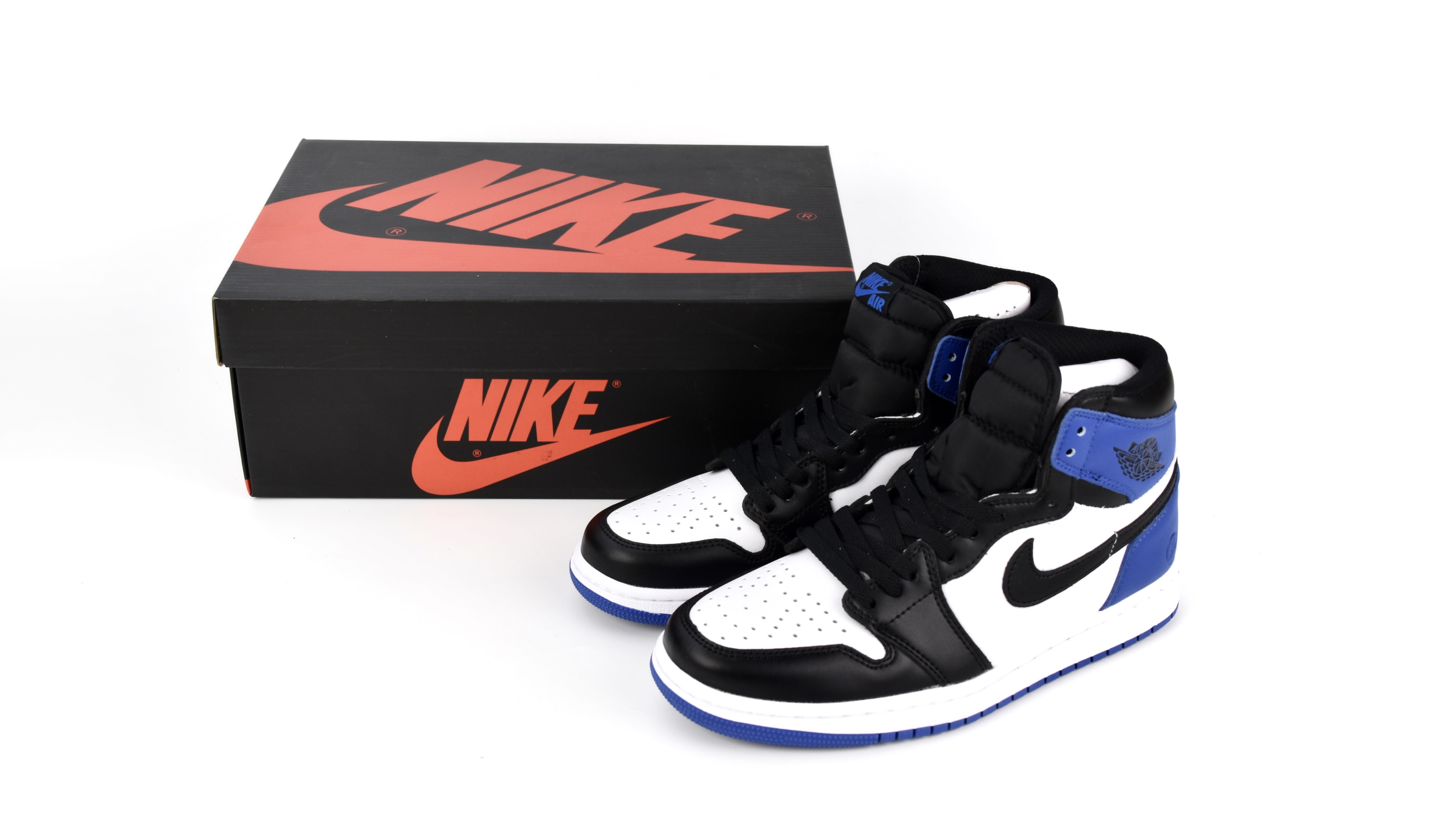 19$ Need to Buy One Pair PK sneakers firstly then can choose this item. 716371-040