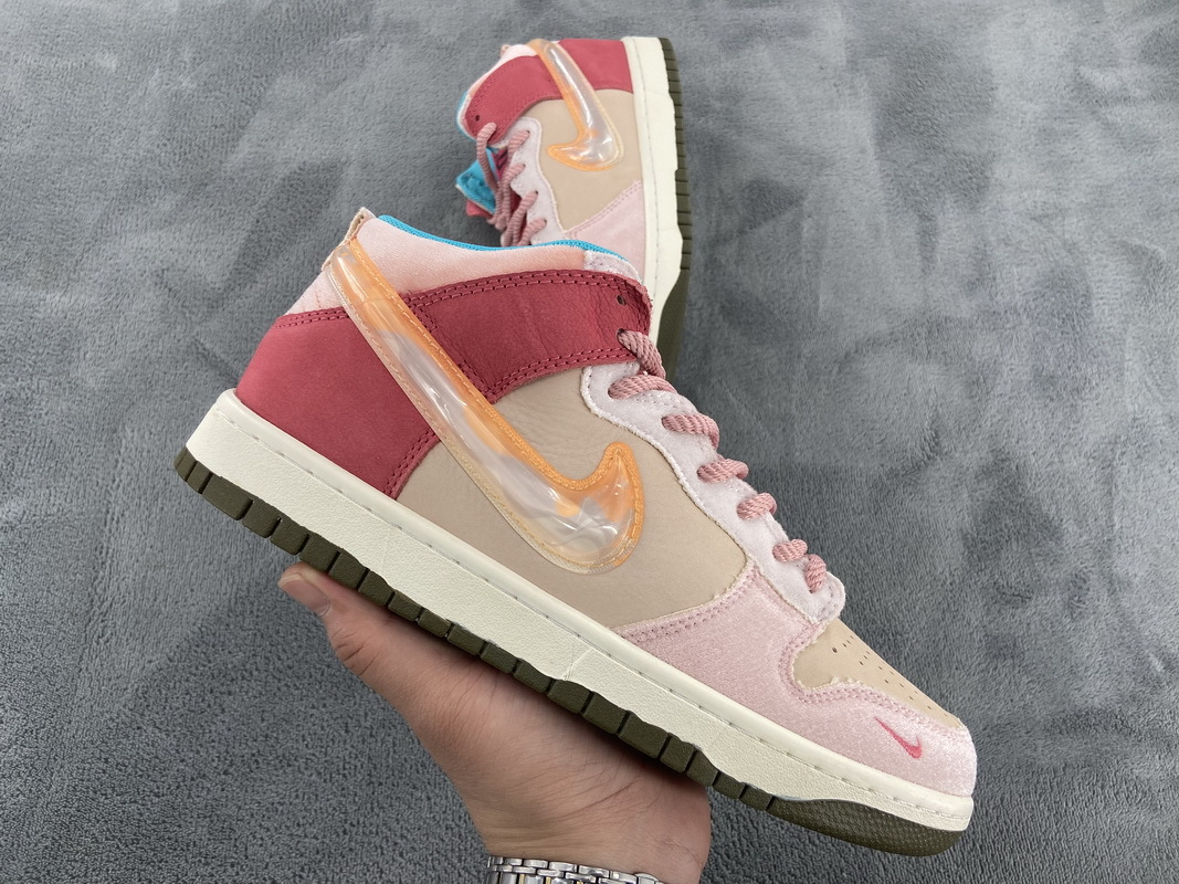 PKGoden  Social Status x Dunk SB Mid Strawberry Milk, DJ1173-600