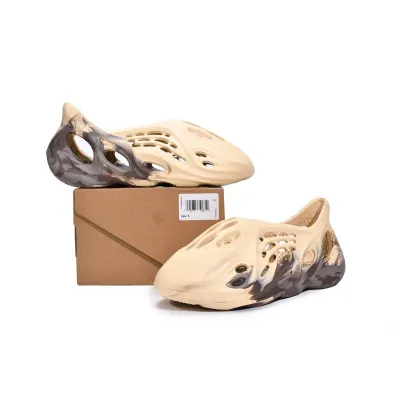 POP  Yeezy Foam RNNR MX Cream Clay, GX8774 02