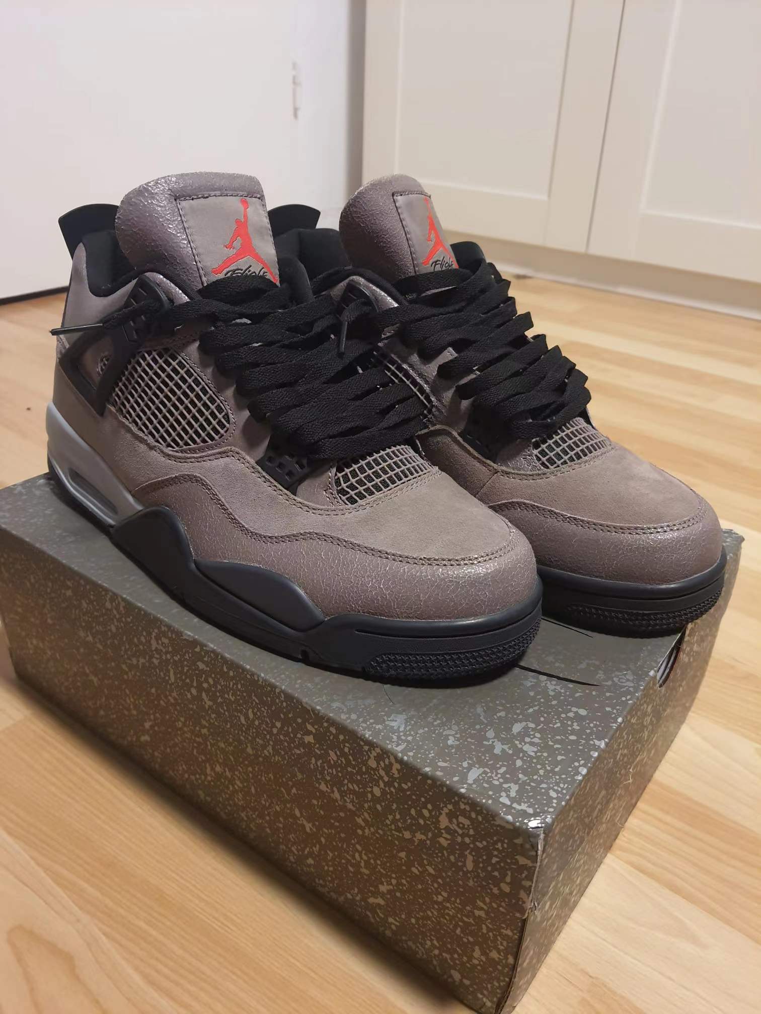 PKGoden Jordan 4 Retro "Taupe Haze", DB0732-200