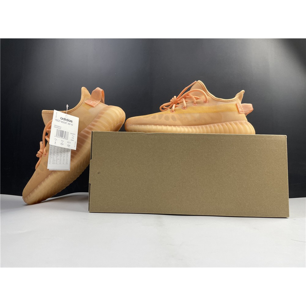 POP  Yeezy Boost 350 V2 Moncla, GW2870