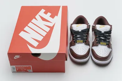 PKGoden  SB Dunk Low Brown Stars ,DH3228-103 02